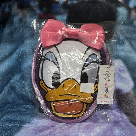 Harveys Seatbelt Disney Daisy Duck Crossbody NIP - Picture 4 of 9